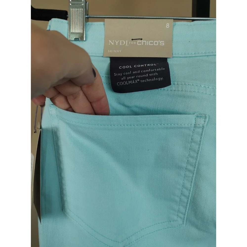 NYDJ For Chicos Light Blue Lift + Tuck 5-Pocket Ankle Jeans - Size 8 NWT‎
